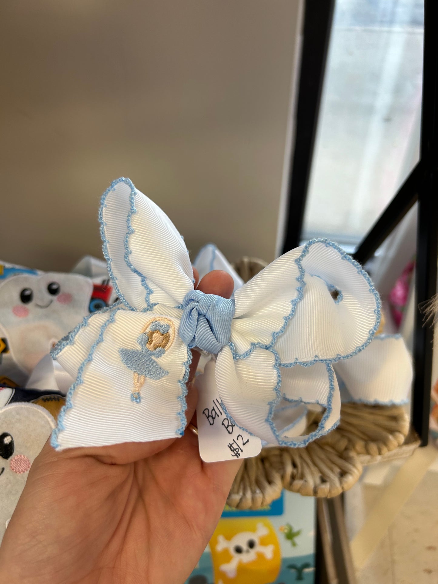 Embroidered bow